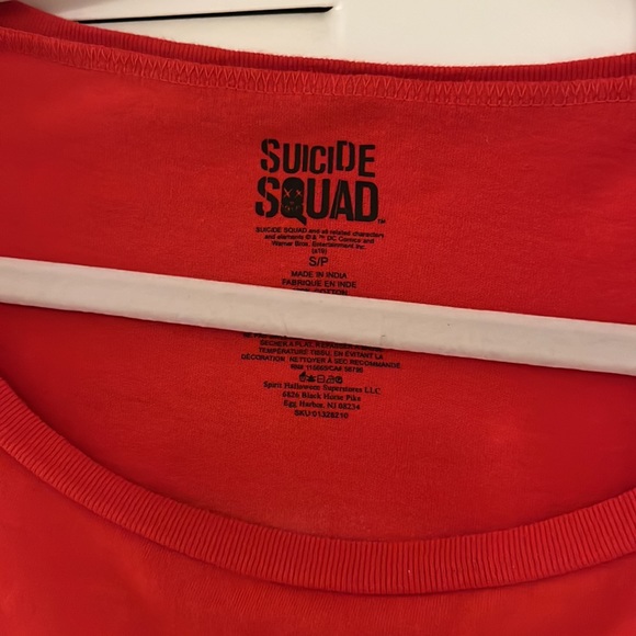 Harley Quinn DC shirt from the first Suicide Squad movie - Picture 2 of 6